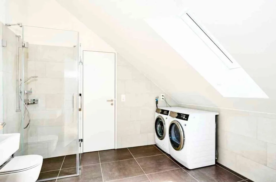 Moderne 3.5 Zimmer Dachwohnung