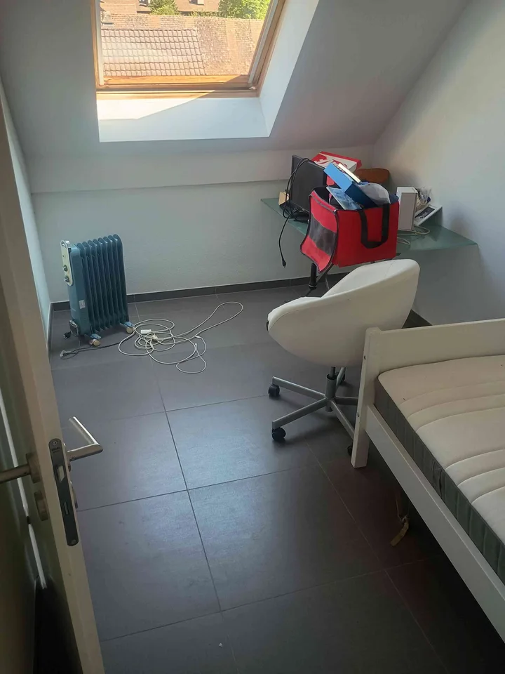 WG Zimmer in Buchs ZH