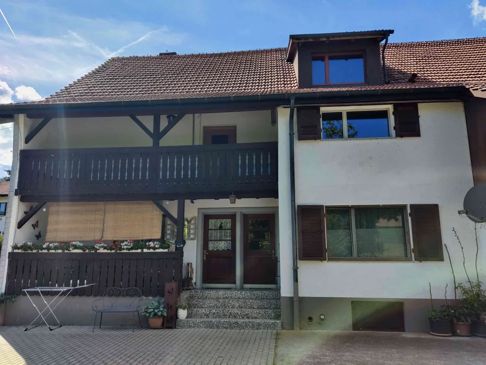 6.5 Zimmerwohnung auf Bauernhof