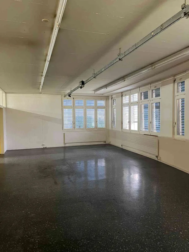 Attraktive Gewerbefläche in Kirchdorf AG – vielseitig nutzbar