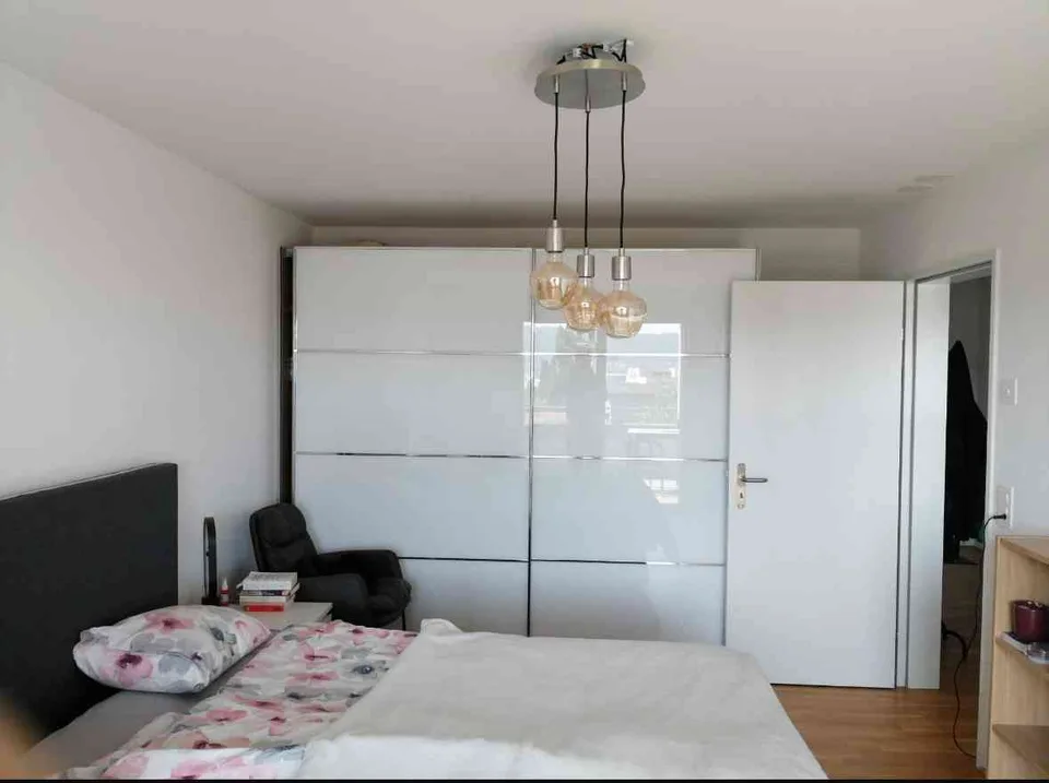 Charmante 2.5 Zimmer Wohnung zu vermieten (Möbeliert)