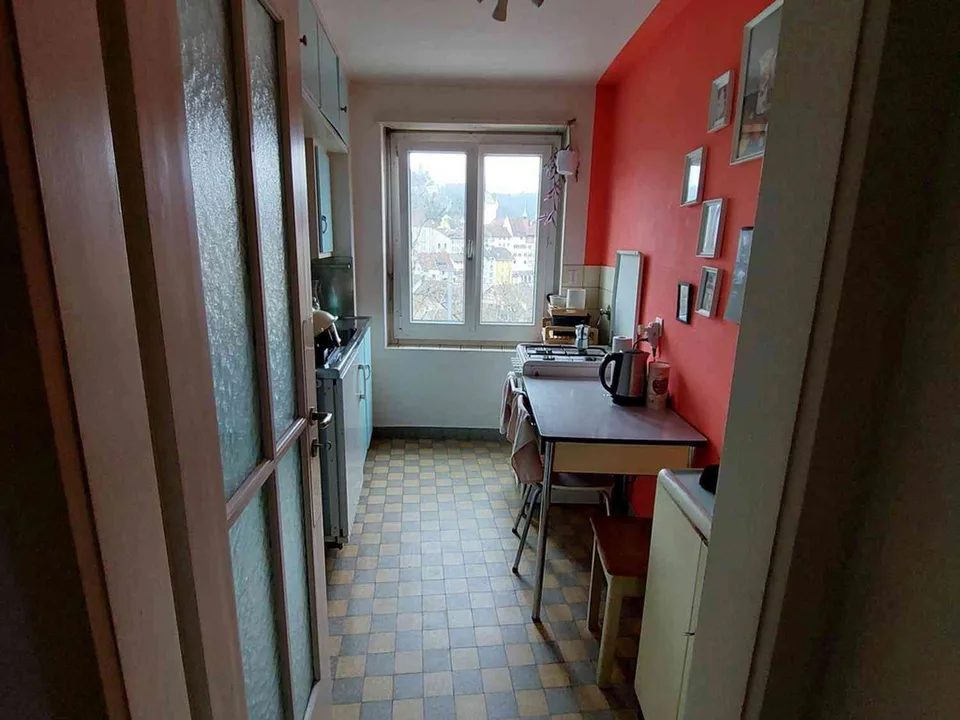2-Zimmer-Ferienwohnung in Baden mit Blick auf die Limmat