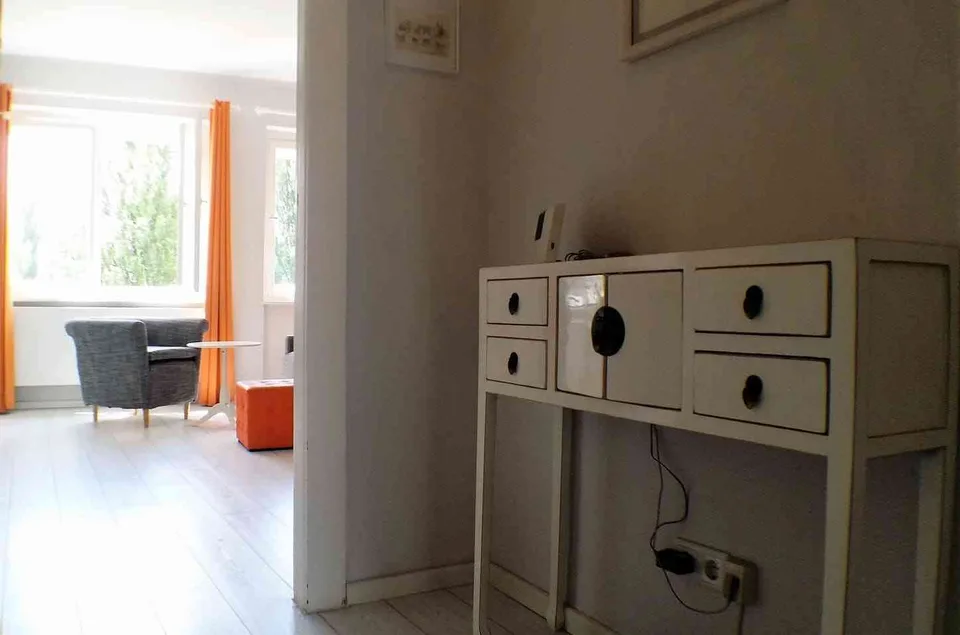Studio-Apartment in einem Privathaus auf zwei Ebenen zu vermieten