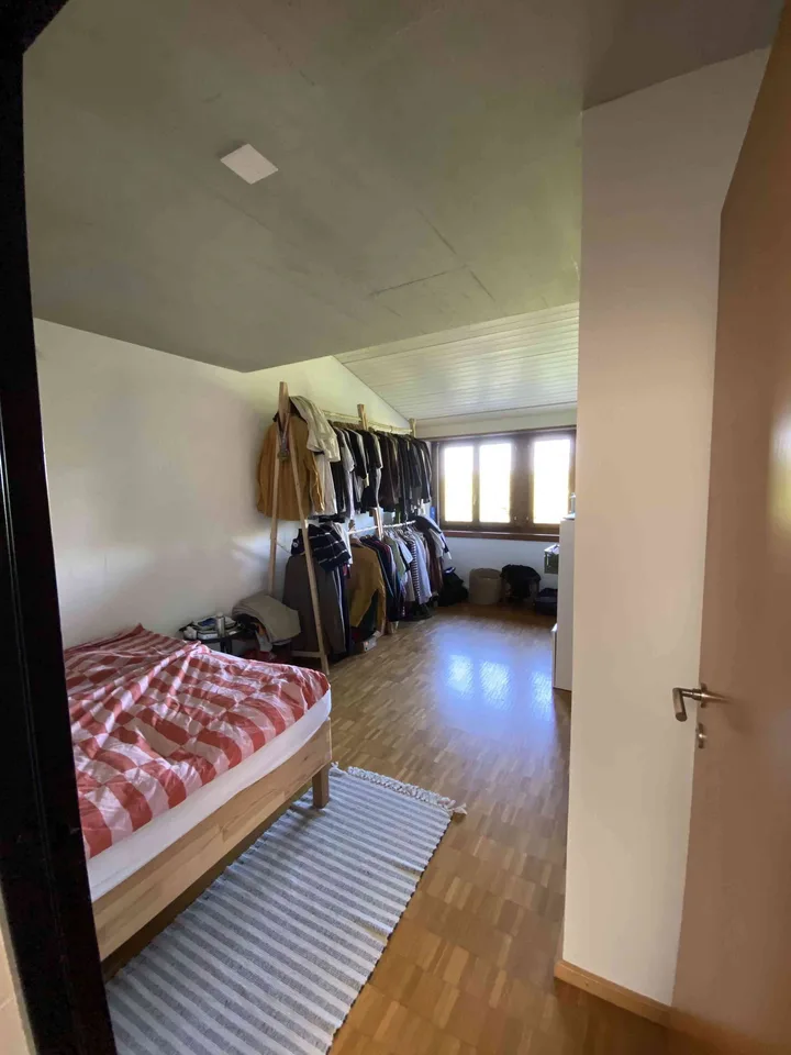 Nachmieter:innen (Paar) für Zimmer in 4er-Maisonette-WG gesucht