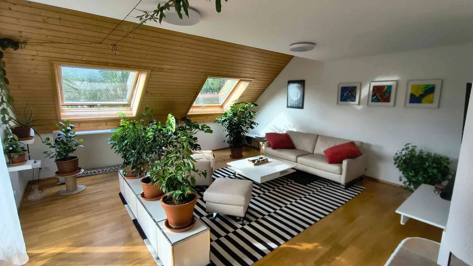Helle 3.5-Zimmer-Wohnung in Zürich-Witikon befristet bis 31.05.28