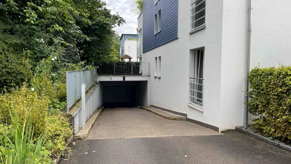 Parkplatz in Tiefgarage