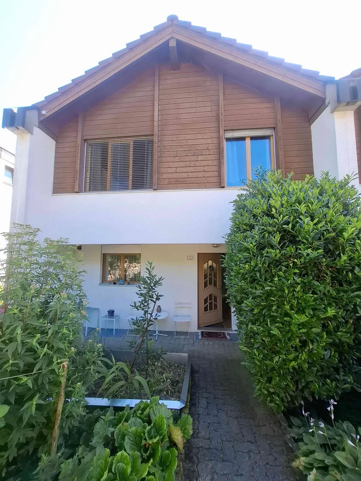 1 WG-Zimmer zu vermieten 1x 13 m²
