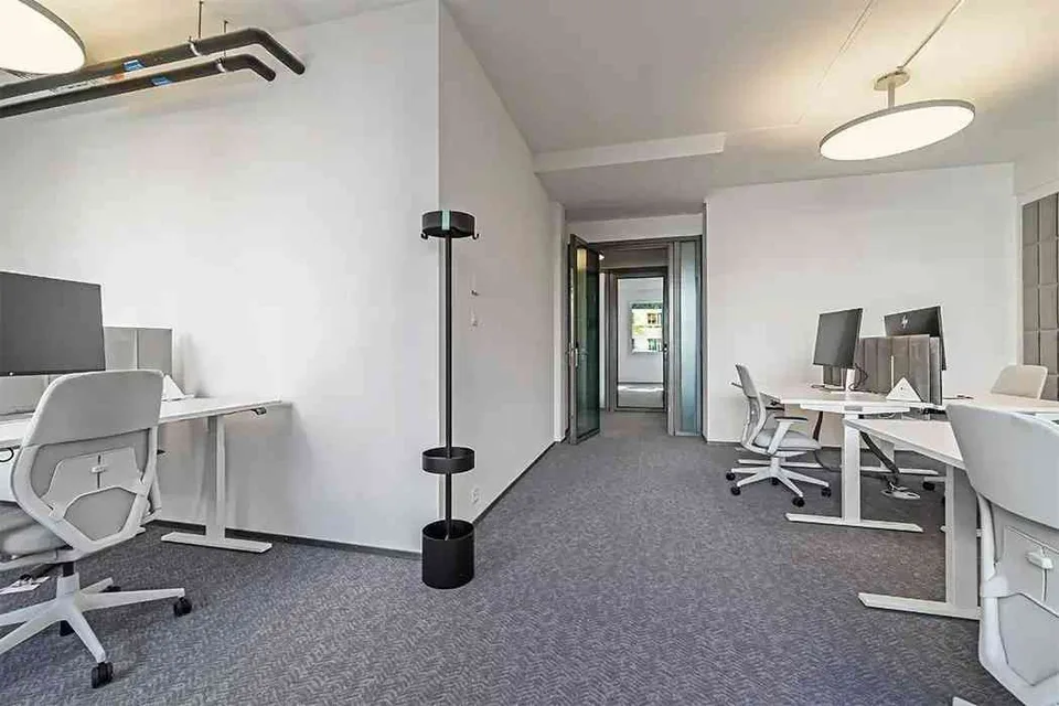 Möblierte Bürofläche im ORBIZ Josef – flexible Grösse, ab 3 Monaten