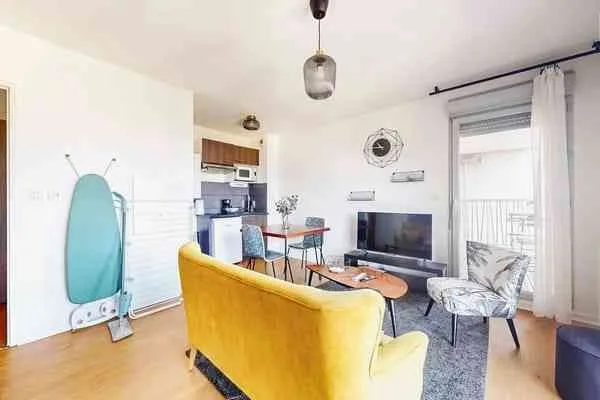 Appartement meublé deux pièces
