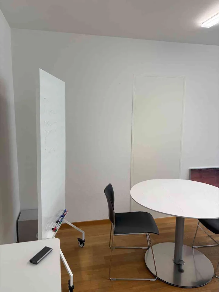 Privates Büro in repräsentativer Bürogemeinschaft im Zürcher See