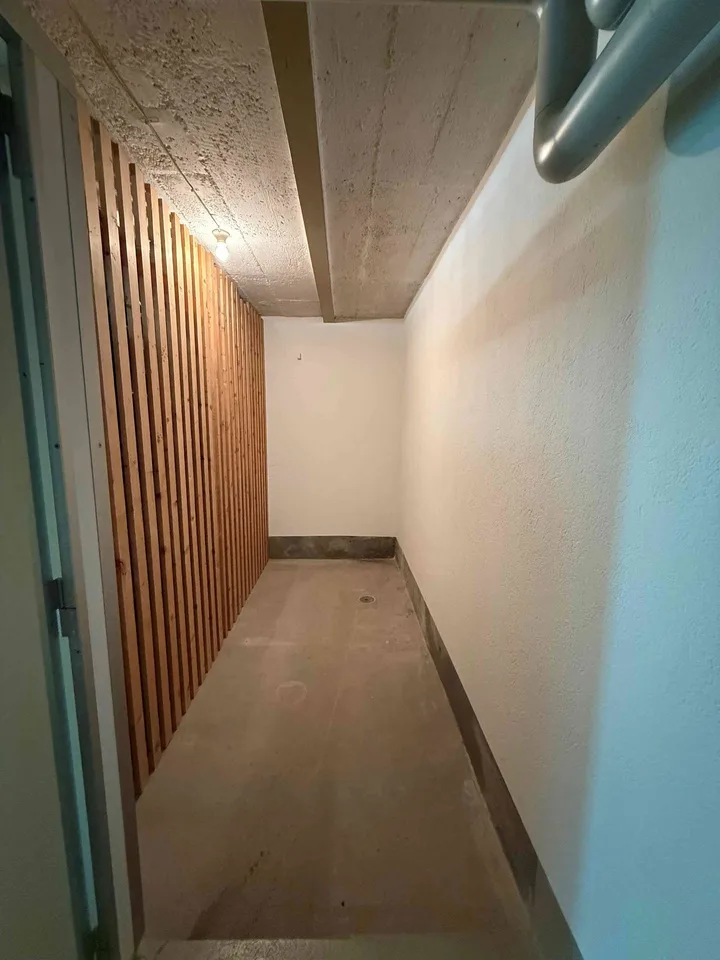 Bürofläche mit Lagerraum/Kellerabteil am Zürichberg