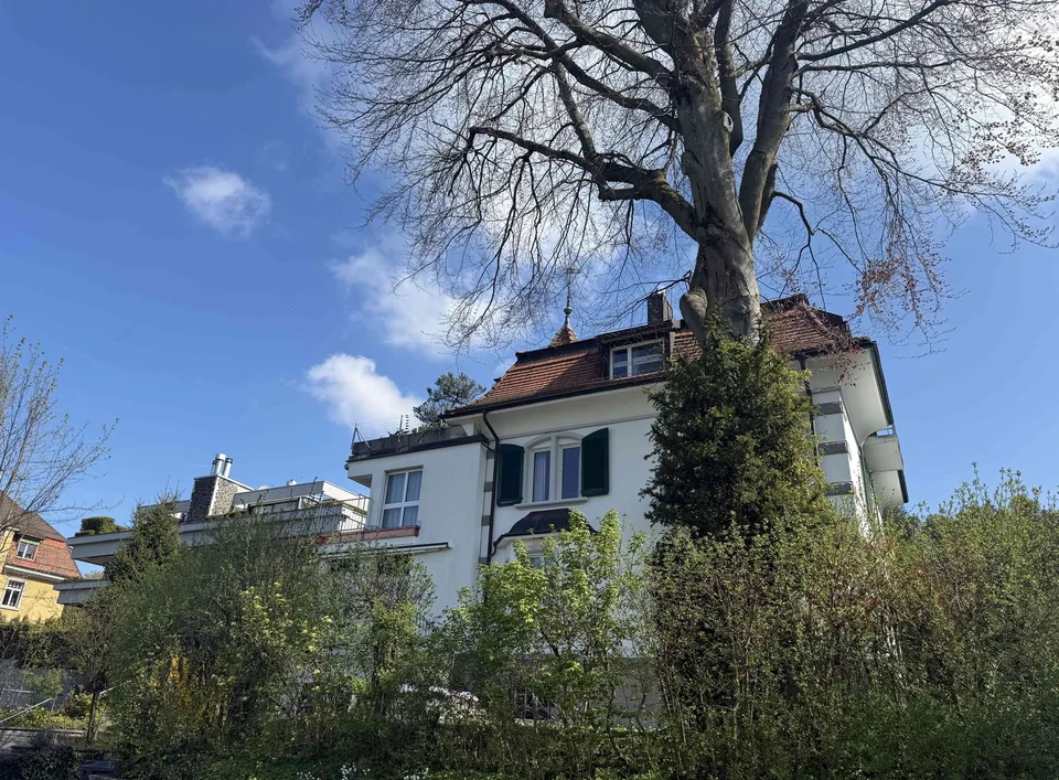 Bürofläche mit Lagerraum/Kellerabteil am Zürichberg