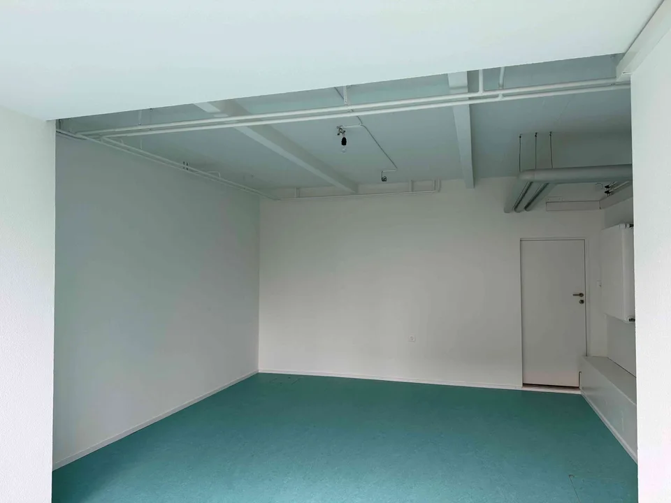 Bürofläche mit Lagerraum/Kellerabteil am Zürichberg