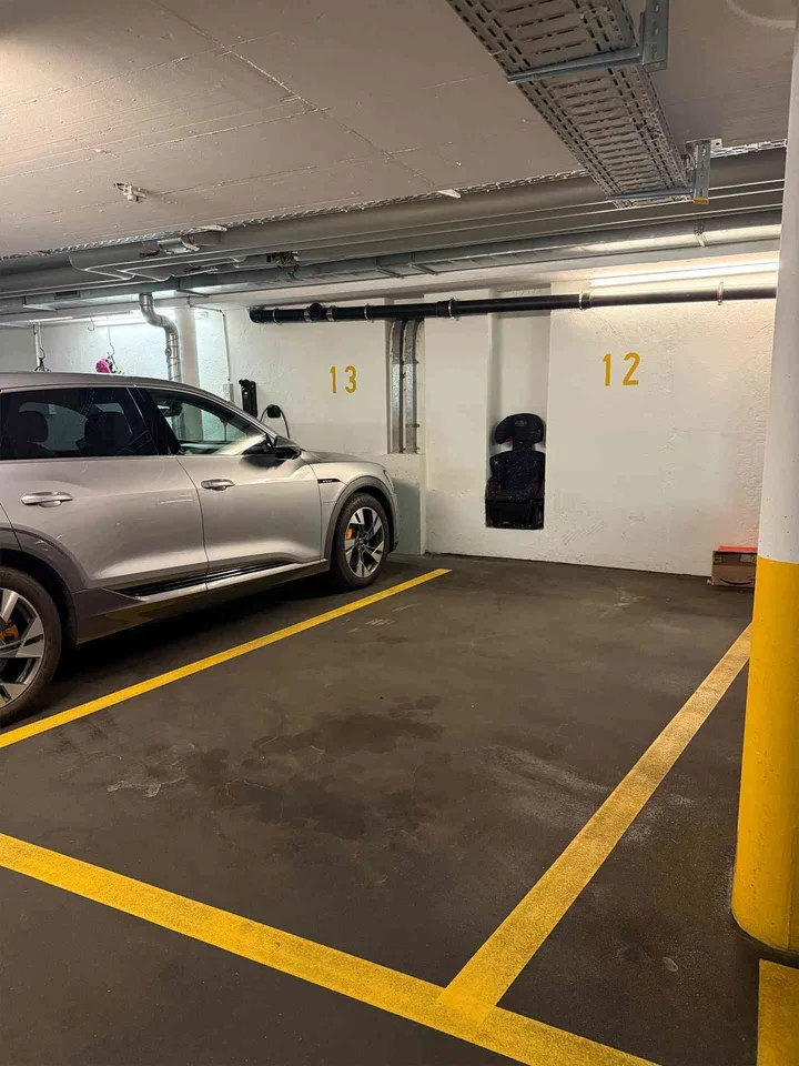 Garagenparkplatz mitten im Herzen von Zürich