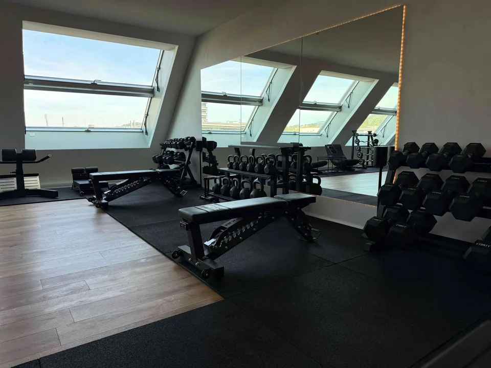 Premium Trainingsraum für Personal Trainer & Physiotherapeuten