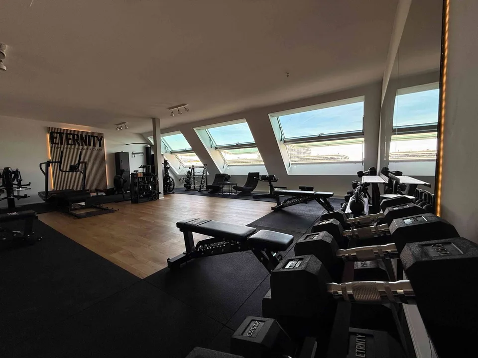 Premium Trainingsraum für Personal Trainer & Physiotherapeuten