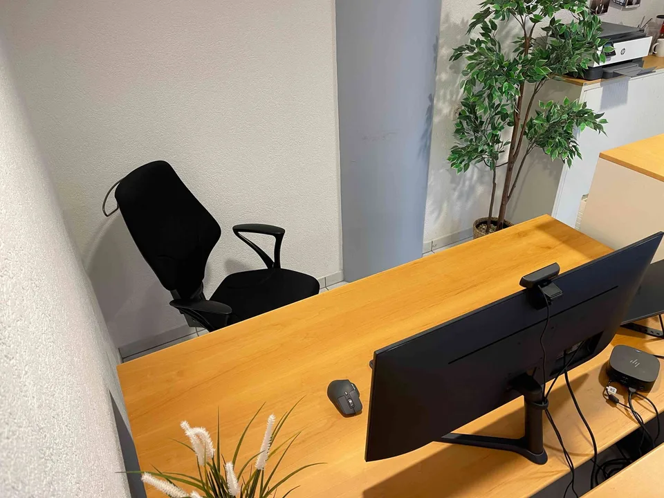 Arbeitsplatz zu vermieten | CHF 40/Tag, CHF 180/Woche o. CHF 600/Monat