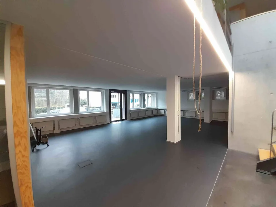 Frisch renovierte Bürofläche zur Untermiete