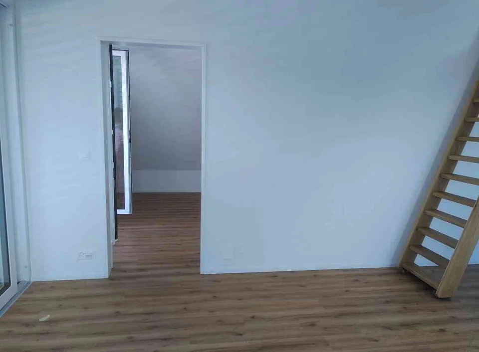 hochwertig ausgebaute Wohnung an ruhiger Lage