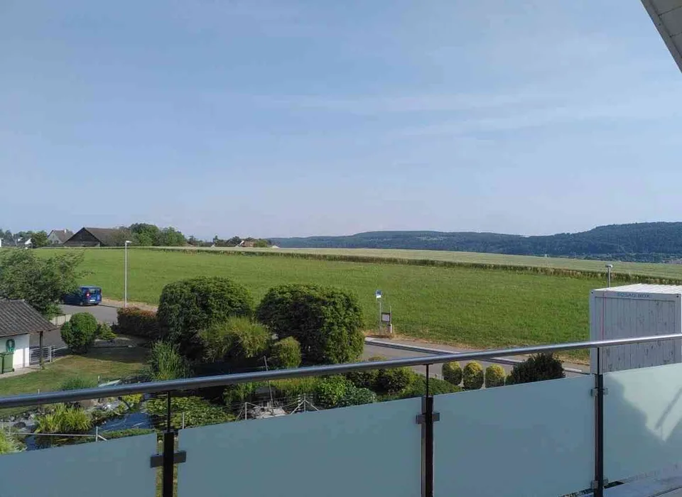 hochwertig ausgebaute Wohnung an ruhiger Lage