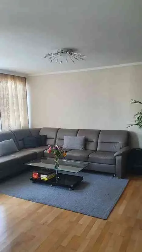 Modernisierte Wohnung im Bassersdorf