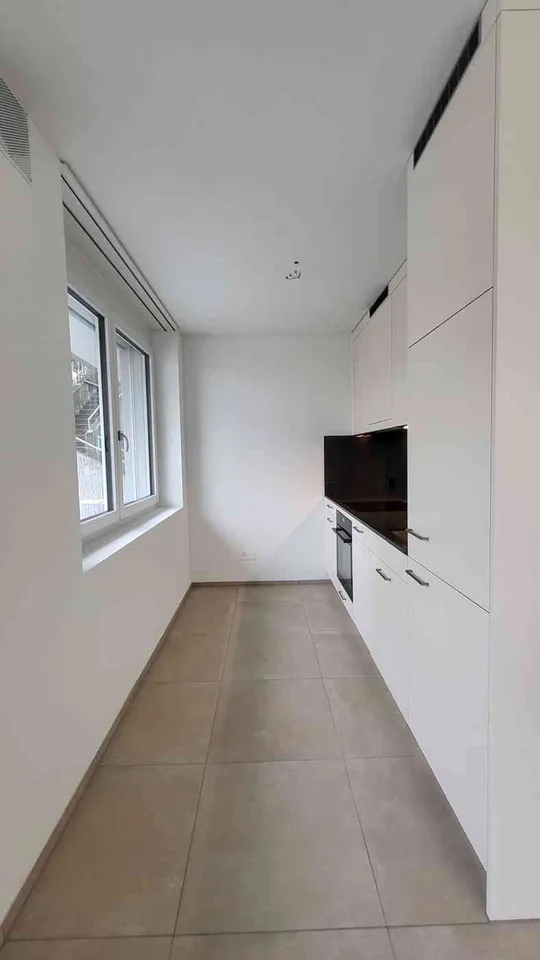 Moderne, helle 2.5 Zimmerwohnung im Herzen von Zürich