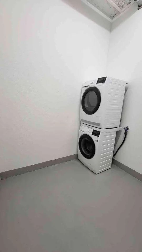Moderne, helle 2.5 Zimmerwohnung im Herzen von Zürich