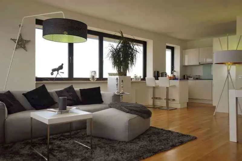 Die großzügige 2-Zimmer-Wohnung mit ca. 66 m²