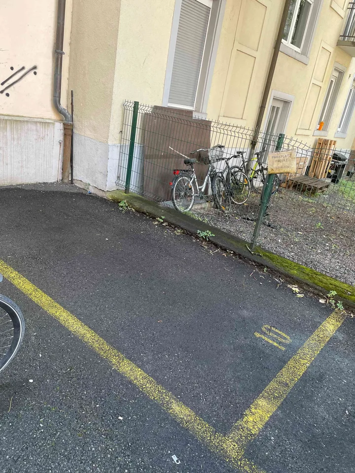 Parkplatz nähe Sihlcity zu vermieten