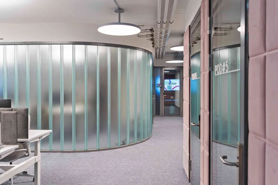 Bezugsbereites Büro für 12 Personen, flexibel ab 3 Monaten