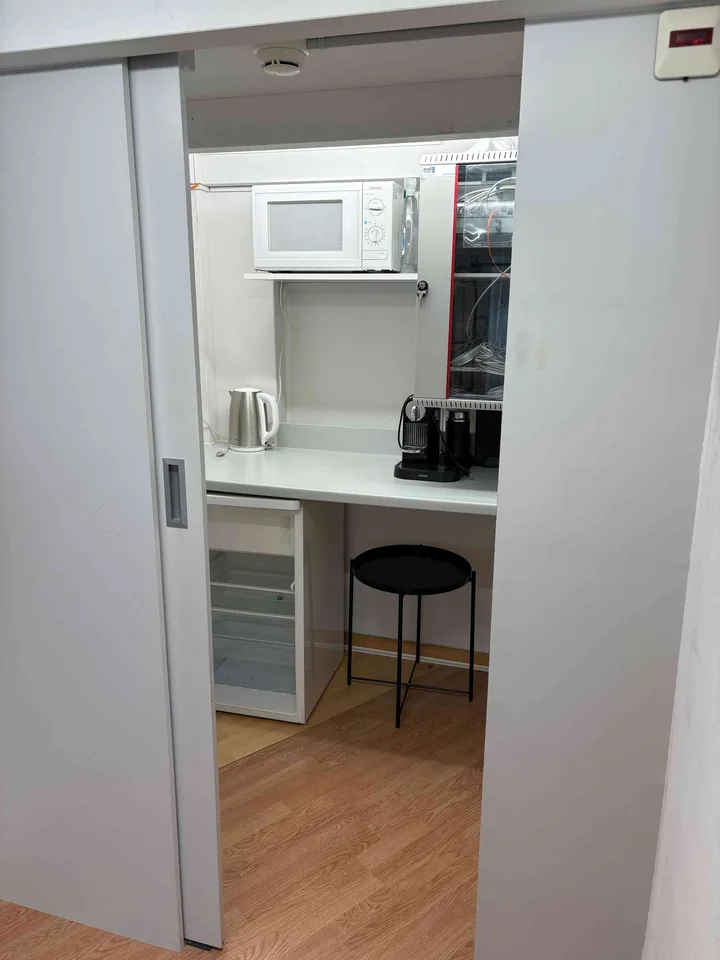 ZU VERMIETEN Gewerbefläche - 88 m2