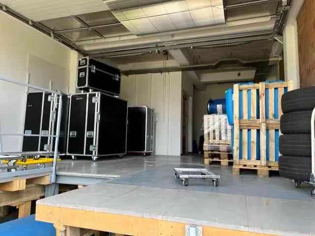 Büro- und Gewerbefläche im 2.OG mit Warenlift