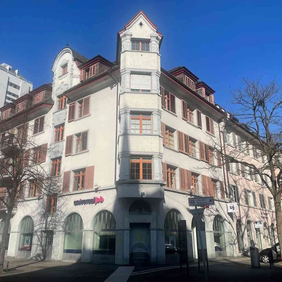 Suchen Sie moderne Büros an Top- Lage beim Bahnhof Oerlikon?