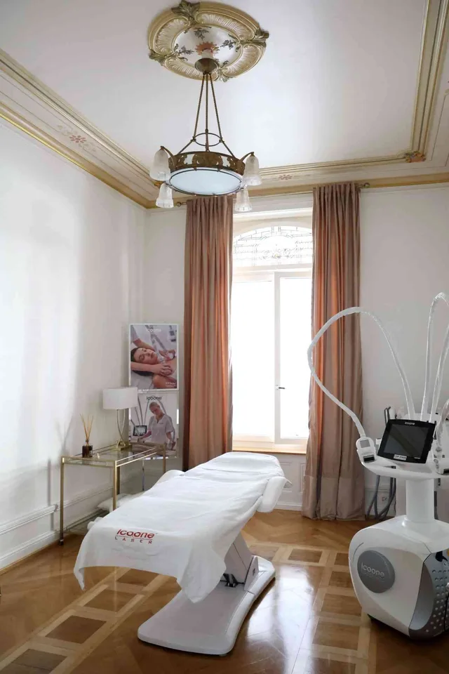 Room for Rent in Luxurious Beauty Salon – Zurich 8002