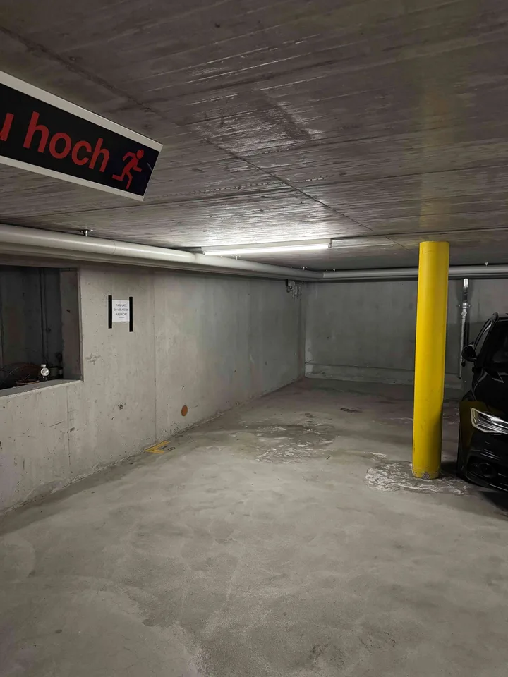 Tiefgaragenplatz in Bassersdorf ab sofort 119 chf