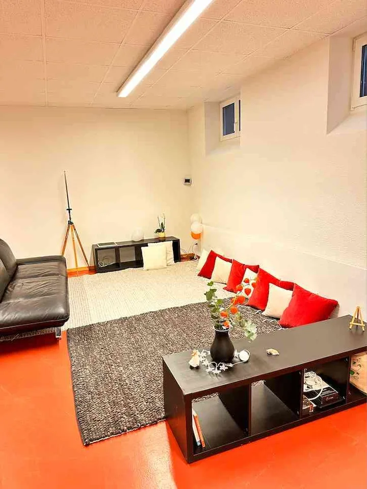 Atelier/Büro in Zürich mit Küche