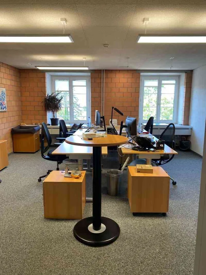 3 Büroflächen (1x CHF 850.00/1x CHF 1150.00/1xCHF 1'450.00)