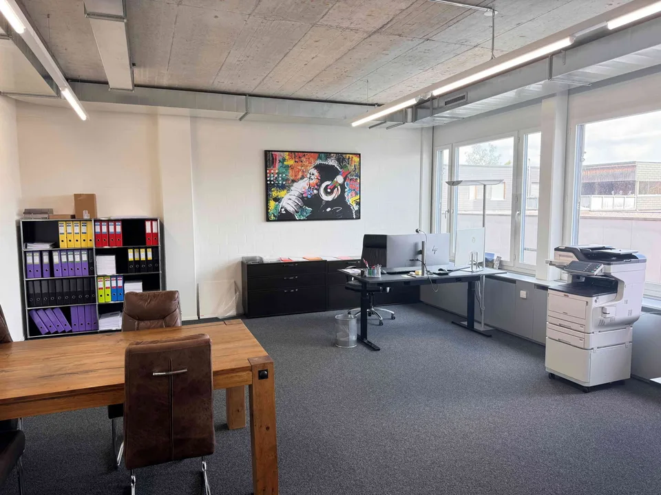 Modernes Büro sucht einen Nachmieter