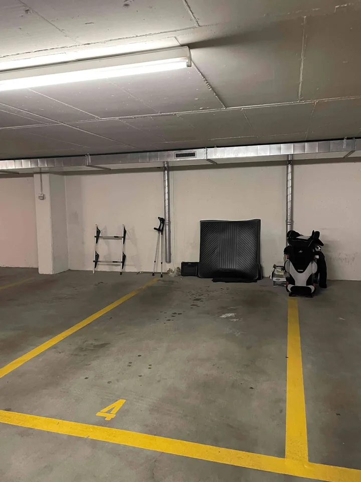 Tiefgarage in Zürich, 3 Min vom HB