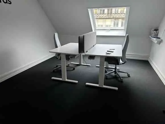 Nachmieter gesucht ab SOFORT - Büro am Zürichsee