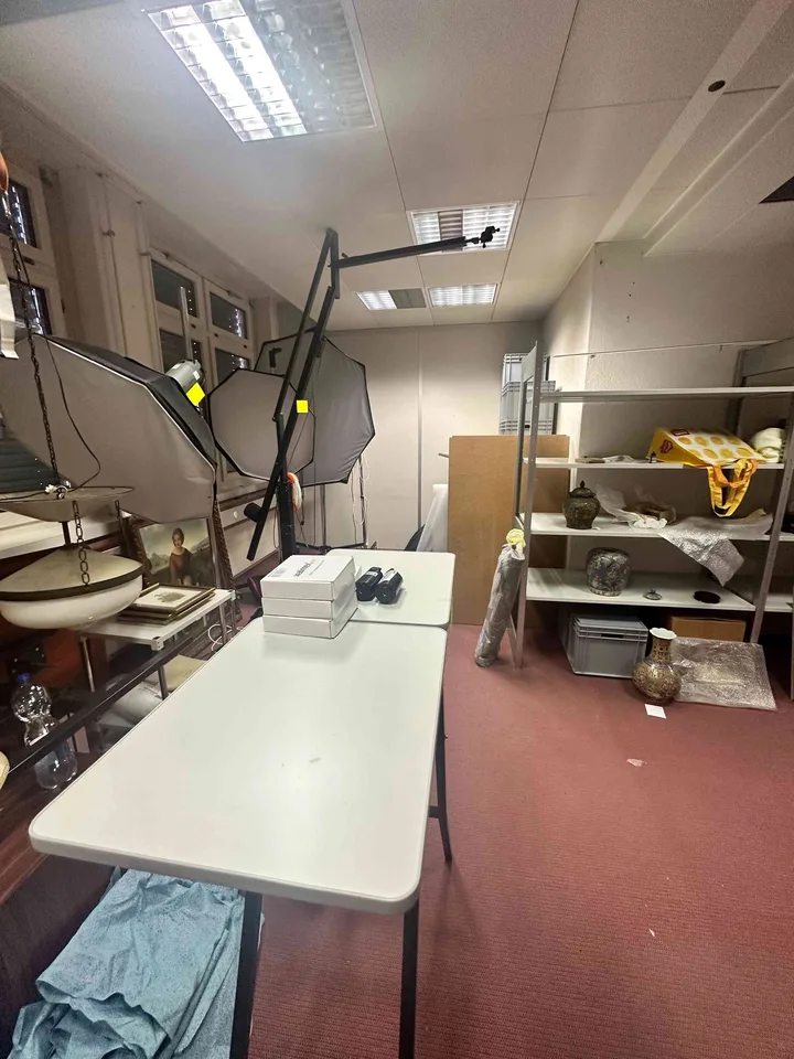 Helle Büro/Atelier und Gewerberäume