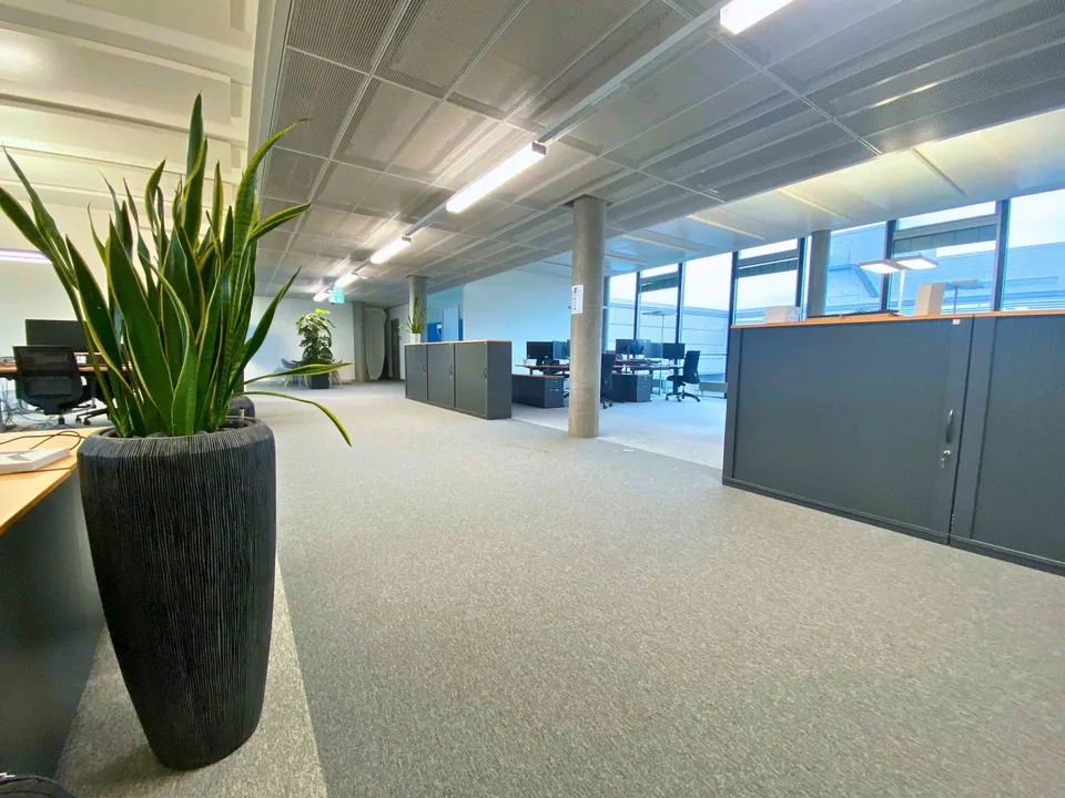 488 m2 modernste Bürofläche in Oerlikon!