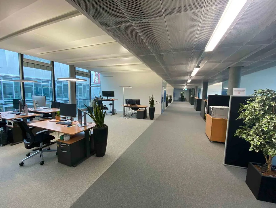 488 m2 modernste Bürofläche in Oerlikon!