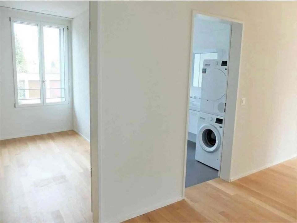 Helle 3.5-Zimmer-Wohnung mit Garten in Aesch ZH – 90 m², ruhig & moder