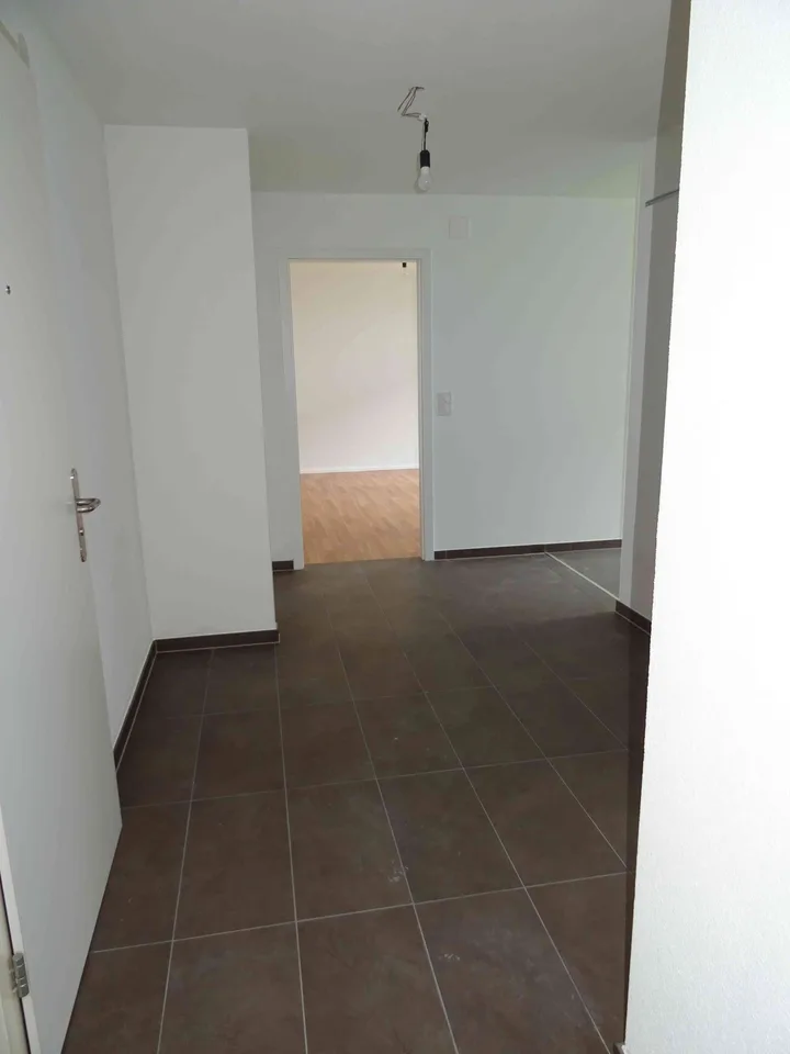 Helle 3,5 Zimmer-Wohnung im Hochparterre zu vermieten