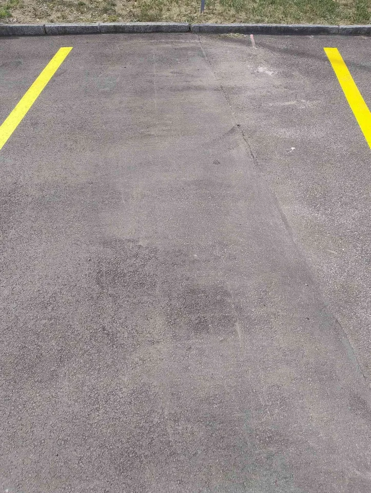 Parkplätze zu vermieten