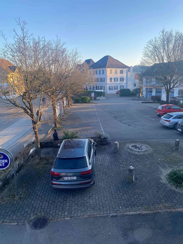 14 Parkplätze zu vermieten