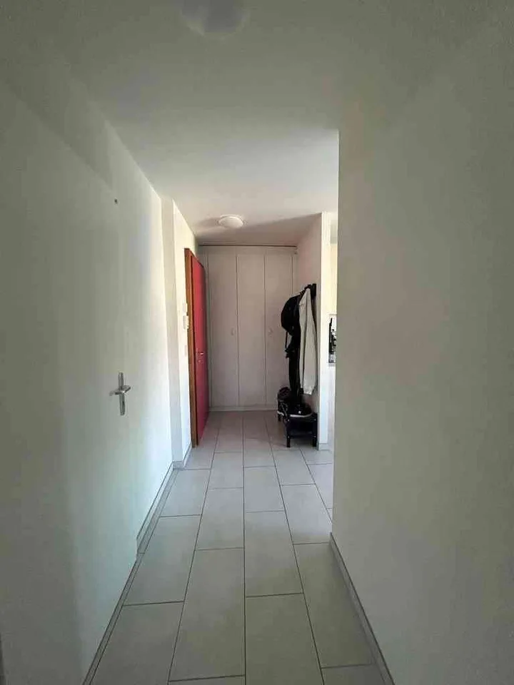 Spacieux appartement de 2.5 pièces d'environ 55 m²