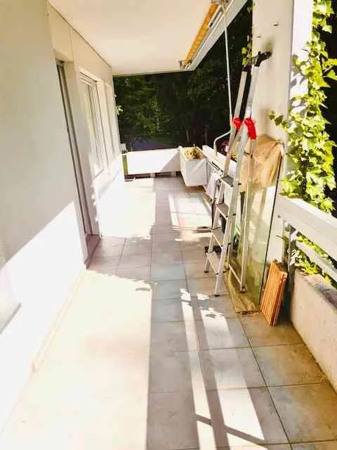 4.5 Zimmer mit 2 Balkonen direkt am Waldrand