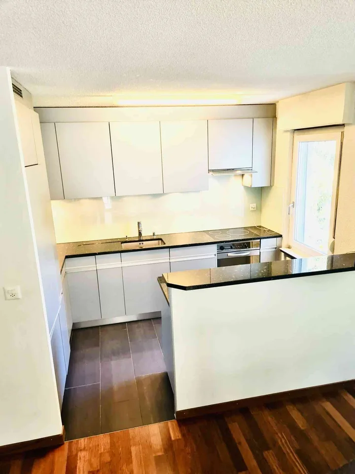 4.5 Zimmer mit 2 Balkonen direkt am Waldrand